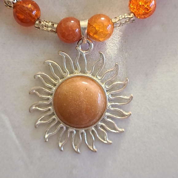 Fire agate necklace and bracelet set - Picture 2 of 4